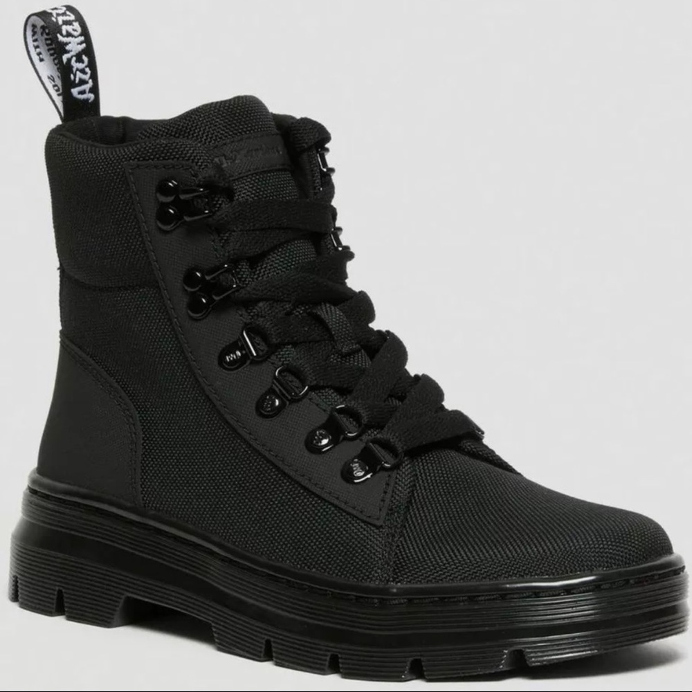 Dr. Martens Women's Combs Poly Casual Lace Up Boot Black Ajax , Sz-7.US/38.EU - Picture 2 of 13